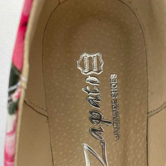 Floral Tassel-Accent Leather Loafer - Women - Picture 3 of 6